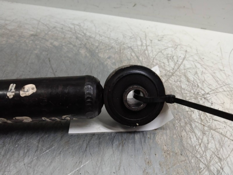 Recambio de amortiguador trasero para suzuki ignis rg (fh) 1.3 cat referencia OEM IAM   