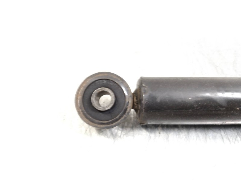 Recambio de amortiguador trasero para suzuki ignis rg (fh) 1.3 cat referencia OEM IAM   