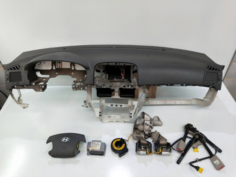 Recambio de kit airbag para hyundai sonata (nf) 2.0 crdi cat referencia OEM IAM   