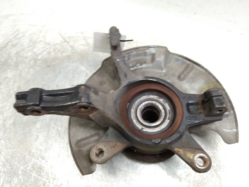 Recambio de mangueta delantera derecha para suzuki sx4 rw (ey) 1.9 ddis turbodiesel referencia OEM IAM   