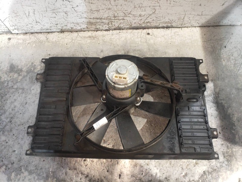 Recambio de electroventilador para volkswagen passat berlina (312) cl referencia OEM IAM 357121207D  