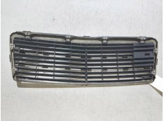 Recambio de rejilla delantera para mercedes clase c (w202) berlina 250 diesel (202.125) referencia OEM IAM    2