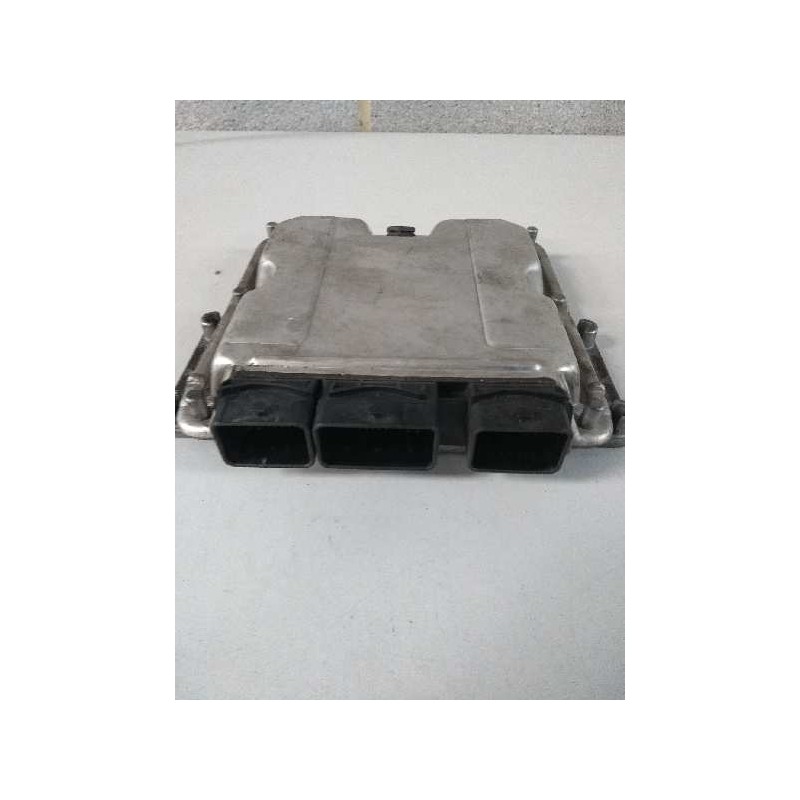 Recambio de centralita motor uce para peugeot 206 berlina xs clim referencia OEM IAM 0281011188 9648588880 EDC15C2 75