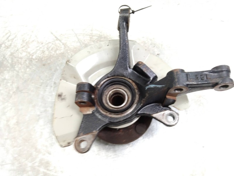 Recambio de mangueta delantera izquierda para suzuki swift sf berlina (ma) 1.3 cat referencia OEM IAM   