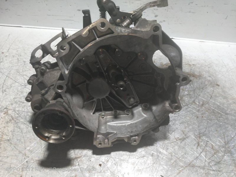 Recambio de caja cambios para volkswagen polo (9n1) 1.2 12v referencia OEM IAM GEU 16072 482452