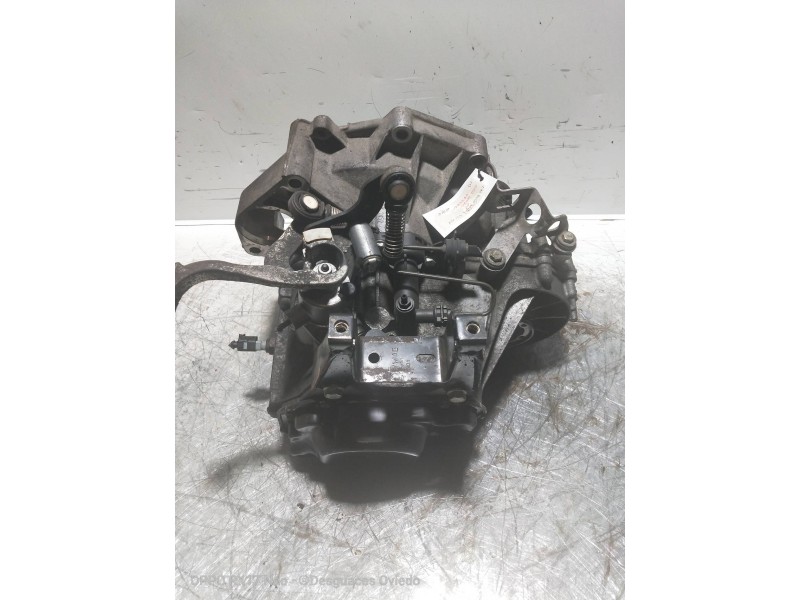 Recambio de caja cambios para volkswagen polo (9n1) 1.2 12v referencia OEM IAM GEU 16072 482452