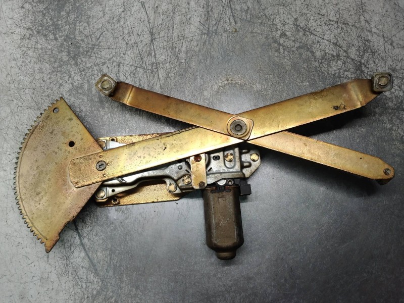 Recambio de elevalunas delantero izquierdo para land rover discovery (salljg/lj) tdi (3-ptas.) referencia OEM IAM   3P