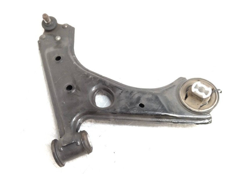 Recambio de brazo suspension inferior delantero derecho para fiat linea (110) 1.3 16v jtd cat referencia OEM IAM   