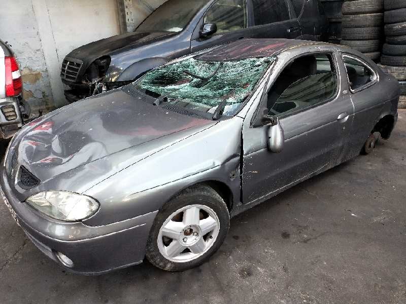 renault megane i coupe fase 2 (da..) del año 2002