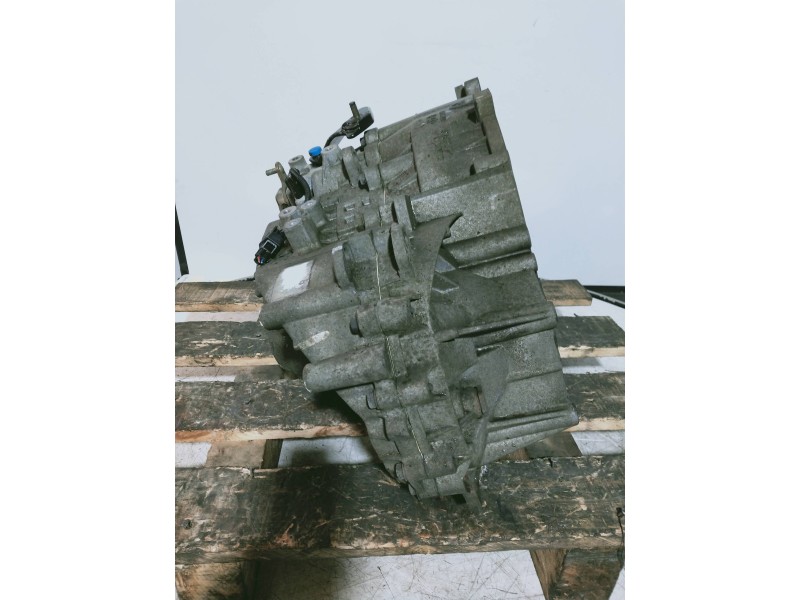 Recambio de caja cambios para volvo s40 berlina 2.0 16v referencia OEM IAM P30616029 029M56H T106106 5V