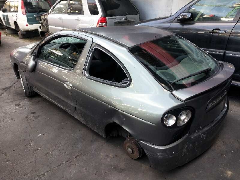 renault megane i coupe fase 2 (da..) del año 2002