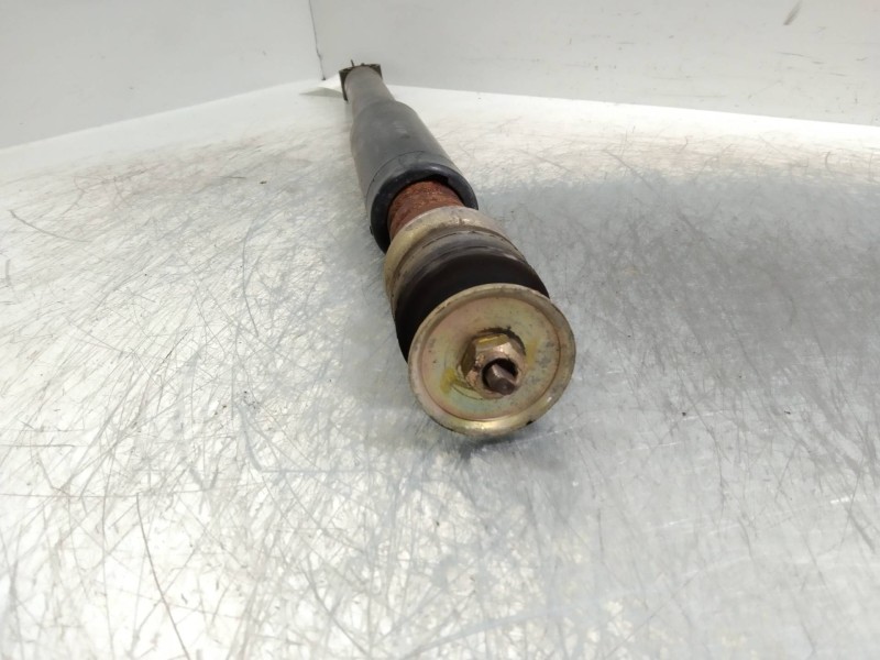 Recambio de amortiguador trasero para suzuki swift berlina (mz) 1.3 ddis diesel cat referencia OEM IAM   