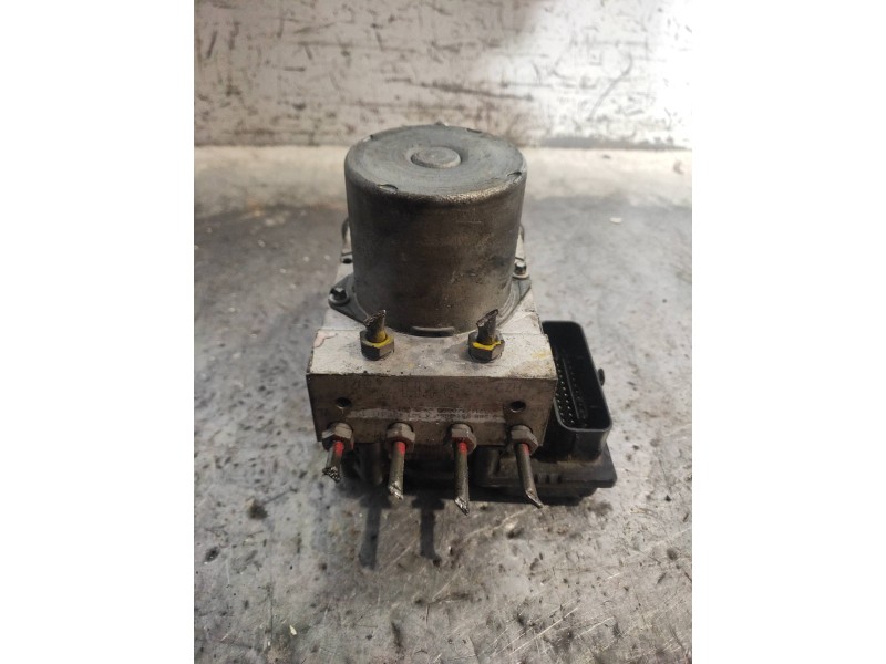Recambio de abs para mercedes sprinterii caja cerrada (desde 01.06) 311/315 cdi 4x4 (906.631/633/635/637) referencia OEM IAM 026