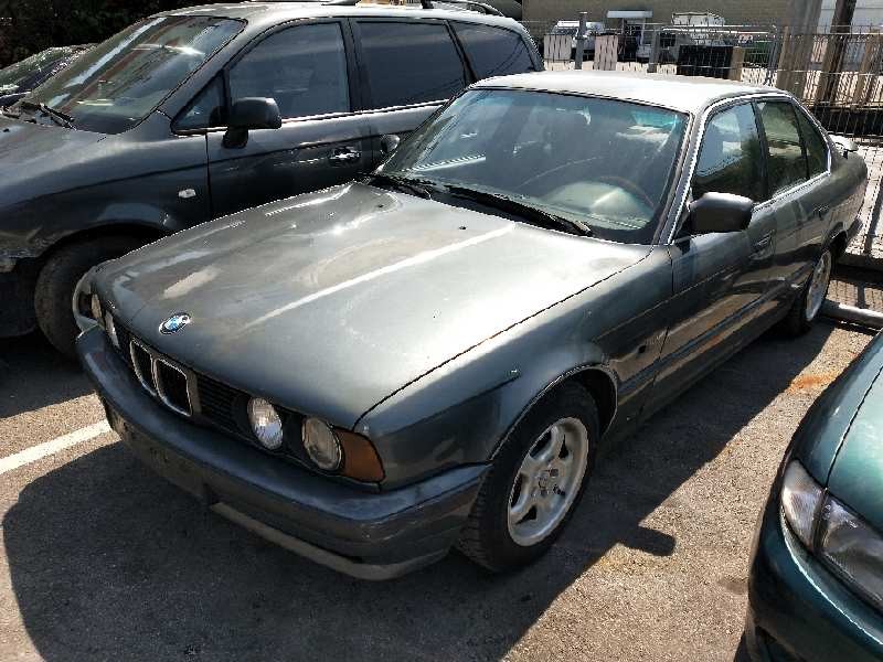 bmw serie 5 berlina (e34) del año 1989