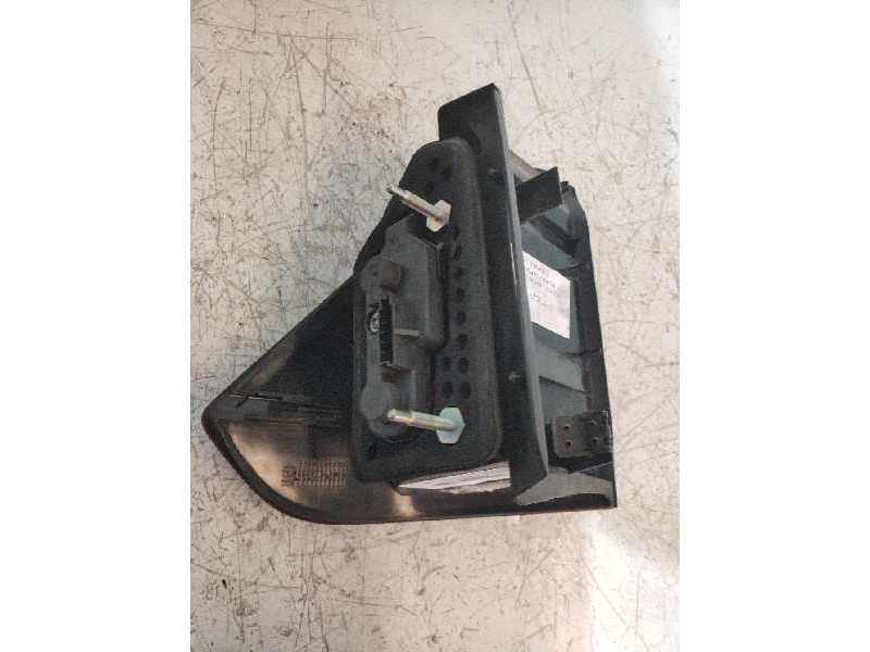 Recambio de piloto trasero derecho para ford galaxy (ca1) 2.0 tdci cat referencia OEM IAM 8M2113404EQ  