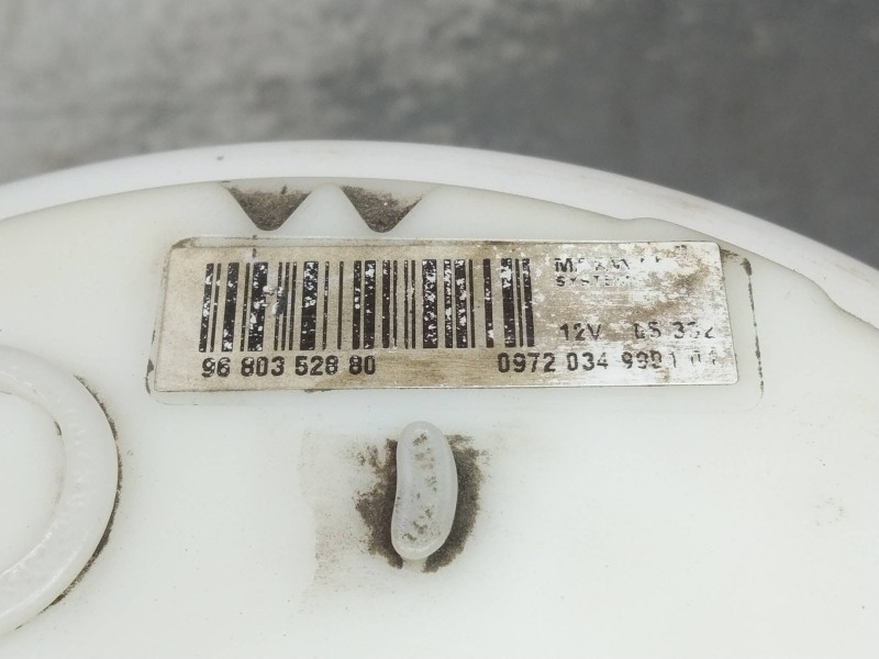 Recambio de bomba combustible para peugeot 307 berlina (s2) x-line referencia OEM IAM 9680352880  