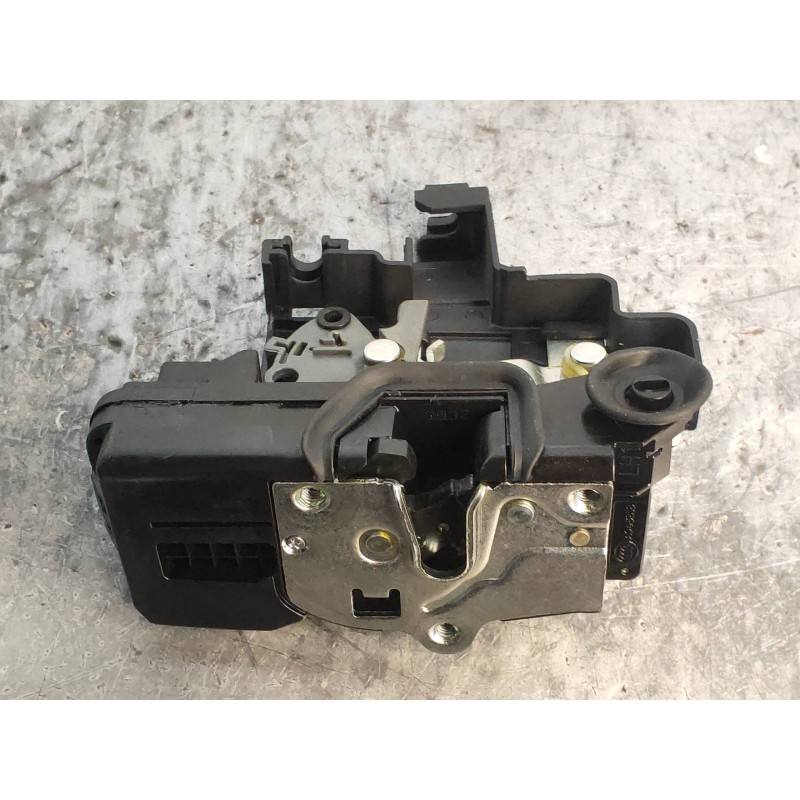 Recambio de motor cierre centralizado trasero izquierdo para opel antara 2.2 cdti cat (a 22 dm / lqn) referencia OEM IAM   