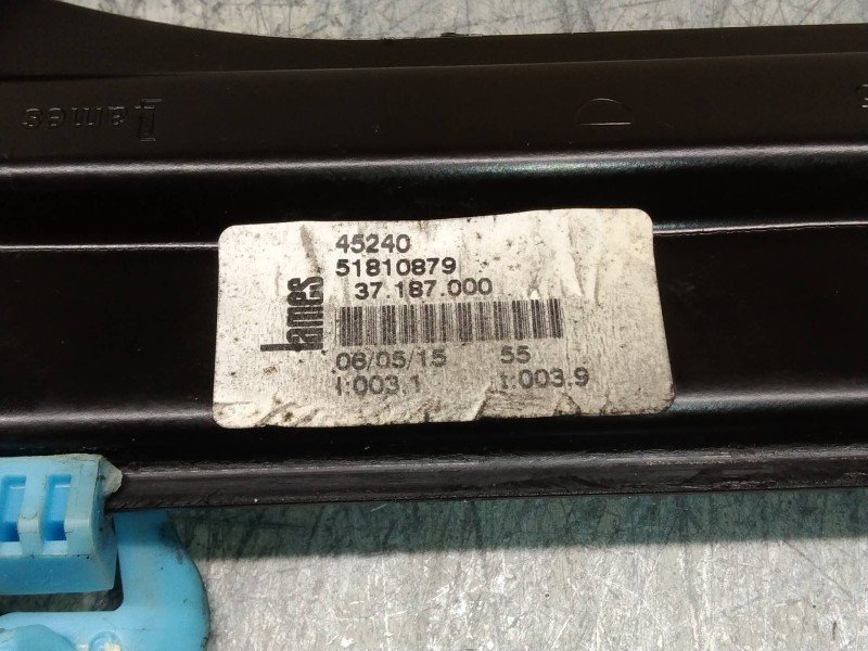 Recambio de elevalunas delantero derecho para opel combo d expression l1h1 referencia OEM IAM 51810879 37187000 72027003 4P