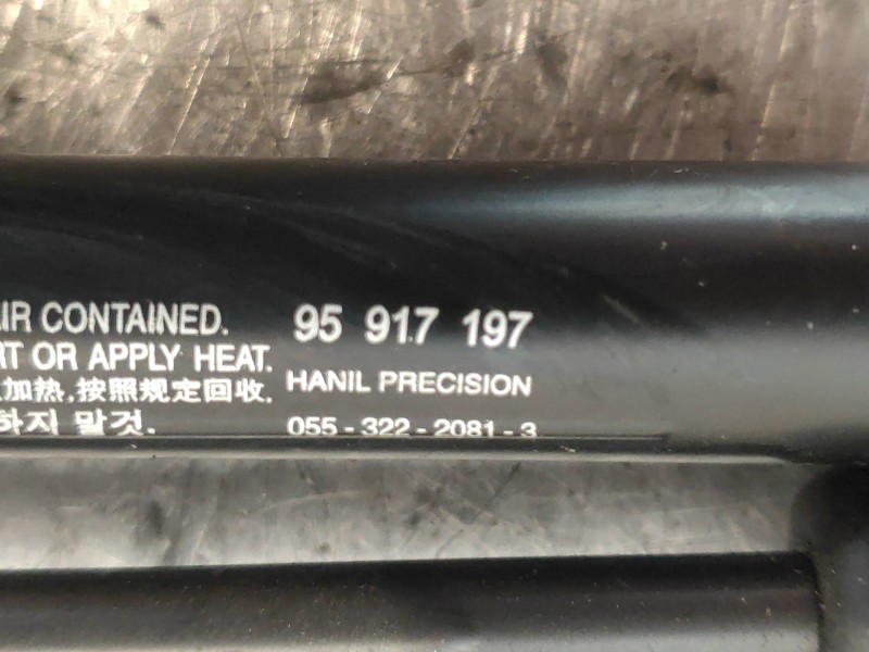 Recambio de amortiguadores capo para opel antara 2.2 cdti cat (a 22 dm / lqn) referencia OEM IAM 95917197  