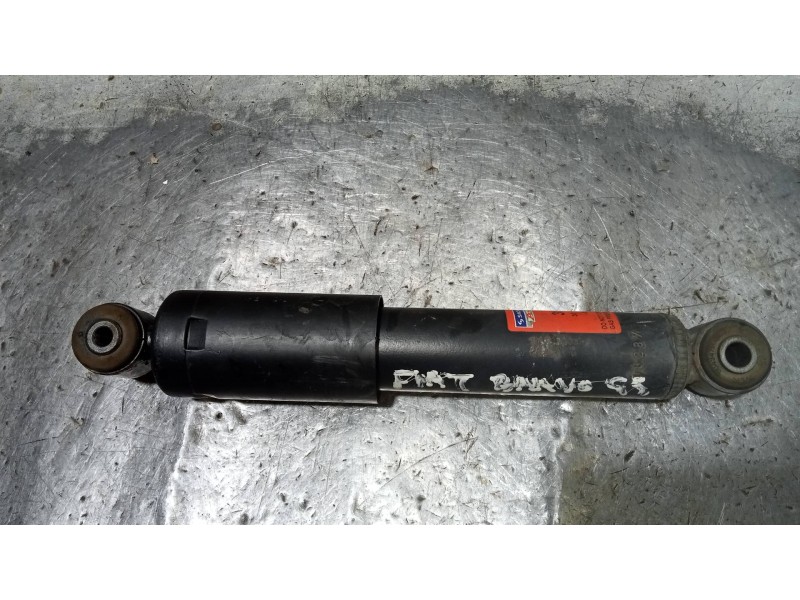 Recambio de amortiguador trasero derecho para fiat bravo (182) jtd 105 / 100 sx referencia OEM IAM   