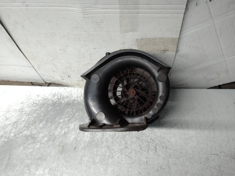 Recambio de motor calefaccion para renault clio i fase i+ii (b/c57) 1.9 d mexx referencia OEM IAM 7700810270 833746K A43