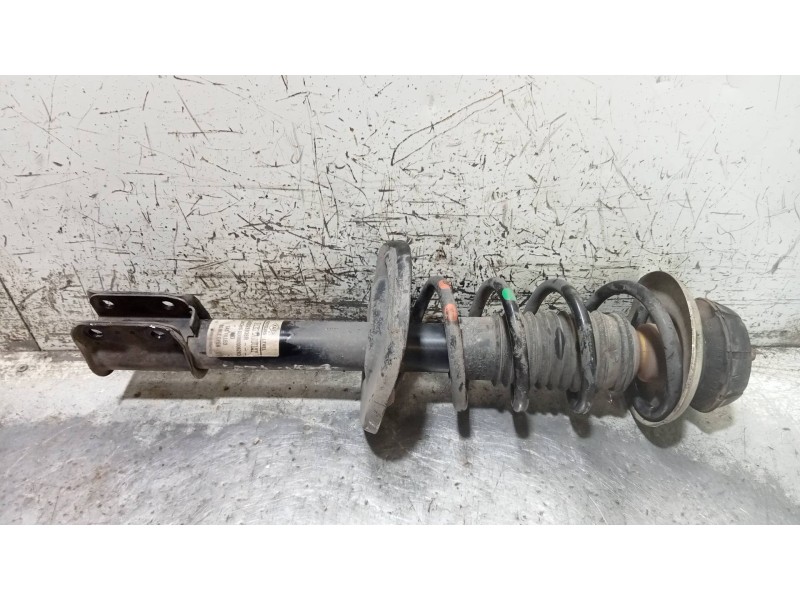 Recambio de amortiguador delantero izquierdo para dacia dokker ambiance referencia OEM IAM 543028938R  