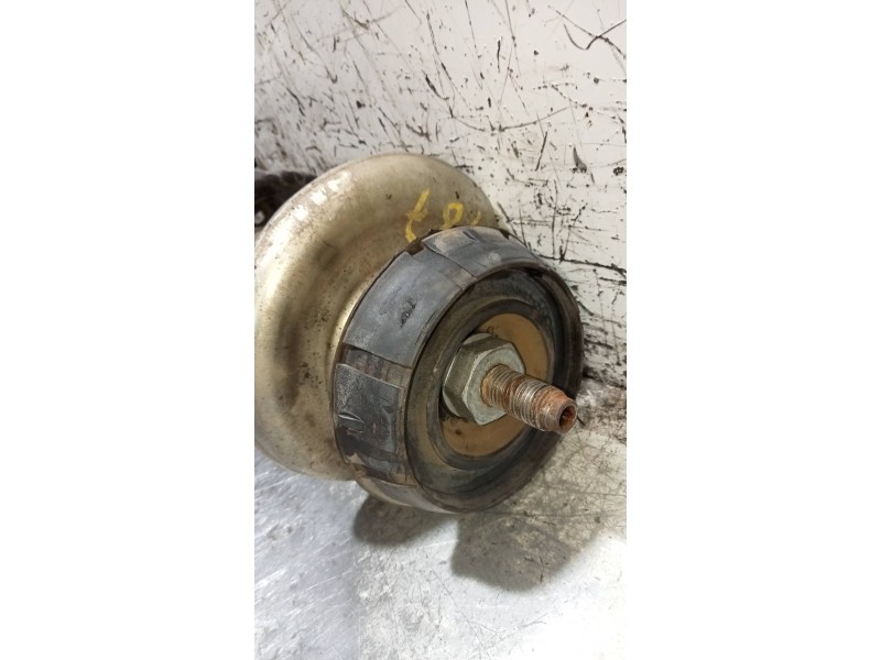 Recambio de amortiguador delantero izquierdo para dacia dokker ambiance referencia OEM IAM 543028938R  