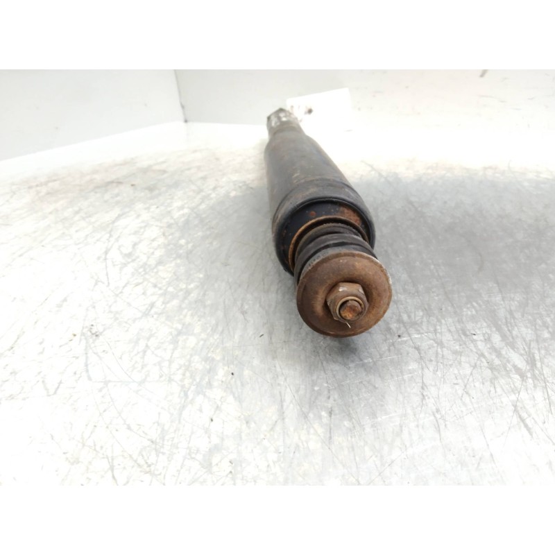 Recambio de amortiguador trasero para suzuki vitara se/sv (et) 1.9 td largo lujo referencia OEM IAM   
