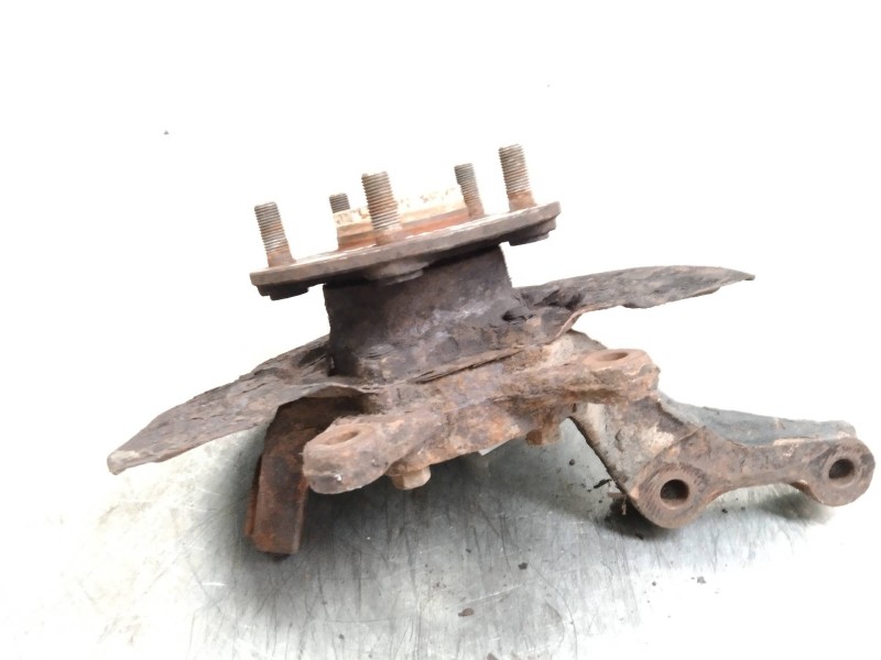 Recambio de mangueta delantera izquierda para suzuki grand vitara jb (jt) 1.9 ddis turbodiesel referencia OEM IAM   