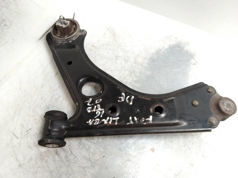 Recambio de brazo suspension inferior delantero derecho para fiat linea (110) 1.6 jtdm 16v cat referencia OEM IAM   