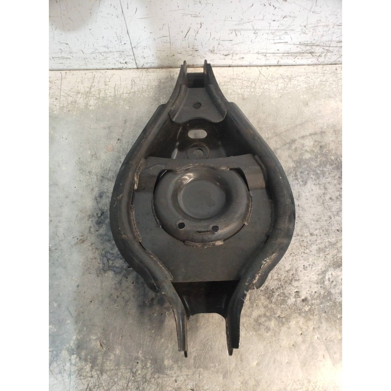 Recambio de brazo suspension inferior trasero derecho para opel antara 2.2 cdti cat (a 22 dm / lqn) referencia OEM IAM   