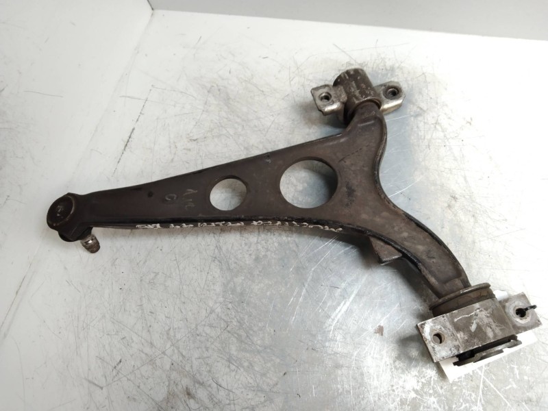 Recambio de brazo suspension inferior delantero derecho para fiat multipla (186) jtd 105 elx referencia OEM IAM   