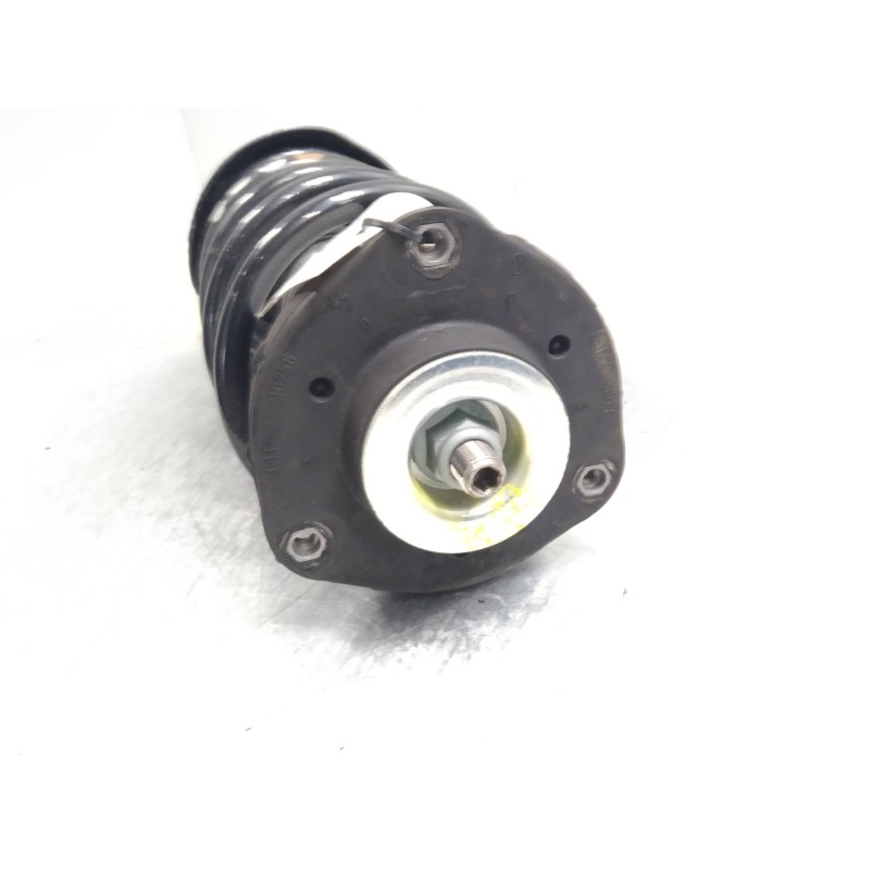 Recambio de amortiguador delantero derecho para volkswagen polo berlina (6n2) 1.4 16v referencia OEM IAM 6N0413031N  