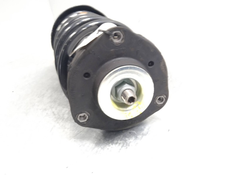 Recambio de amortiguador delantero derecho para volkswagen polo berlina (6n2) 1.4 16v referencia OEM IAM 6N0413031N  