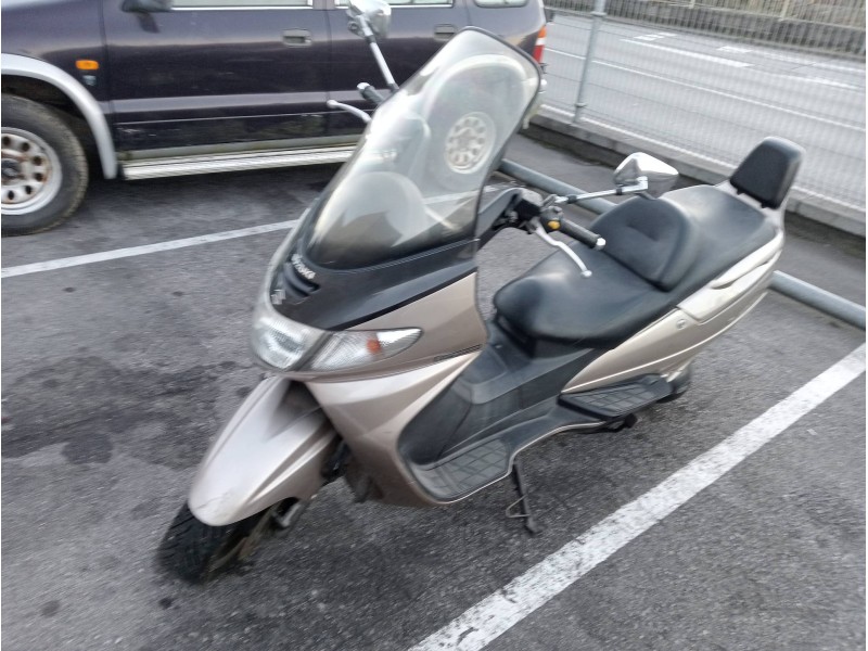 suzuki burgman 200 / 250 del año 1998