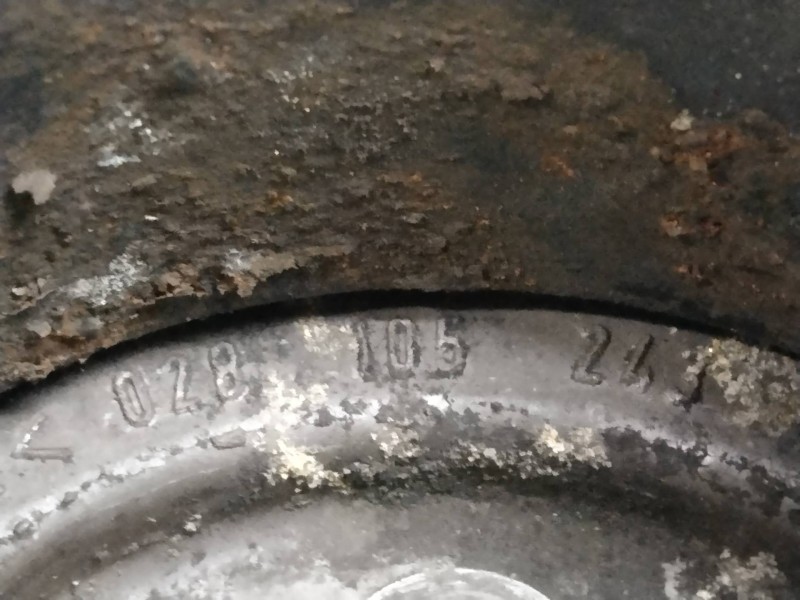 Recambio de polea cigueñal para volkswagen passat berlina (3b2) 1.9 tdi referencia OEM IAM 028105243  