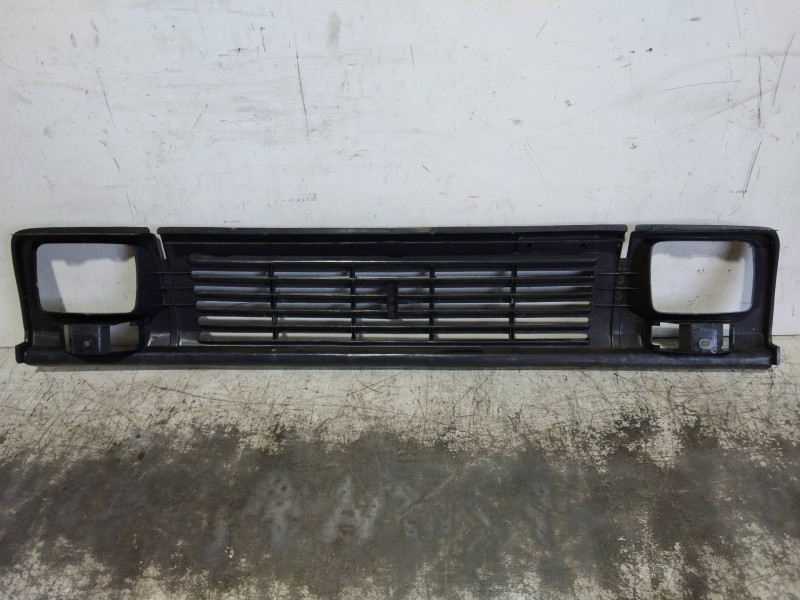 Recambio de rejilla delantera para renault rapid/express (f40) 1.6 d transporter referencia OEM IAM EXPRESS  