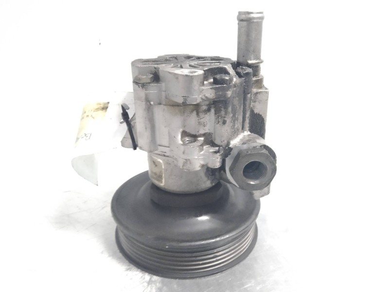 Recambio de bomba direccion para volkswagen polo berlina (6n2) 1.4 16v referencia OEM IAM   