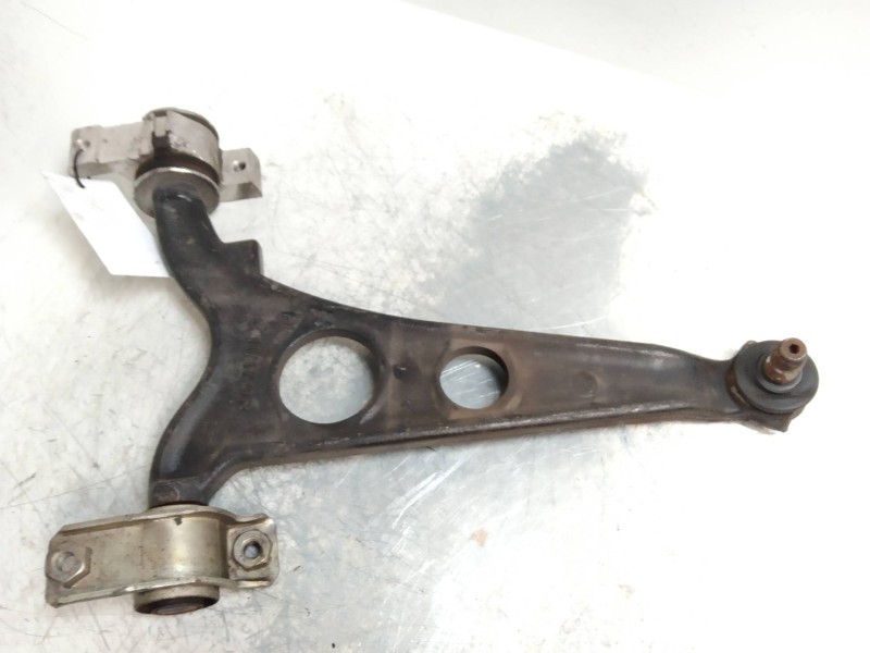 Recambio de brazo suspension inferior delantero izquierdo para fiat multipla (186) jtd 105 elx referencia OEM IAM   
