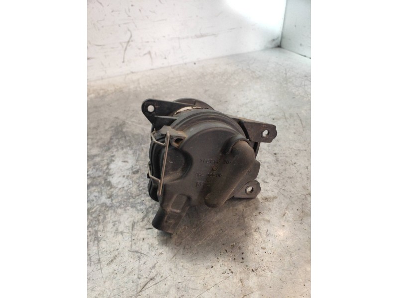 Recambio de faro antiniebla derecho para volkswagen polo berlina (6n2) trendline referencia OEM IAM 96404600  