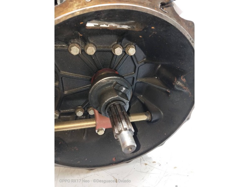 Recambio de caja cambios para nissan m-125 td referencia OEM IAM S636 1290052207 118609