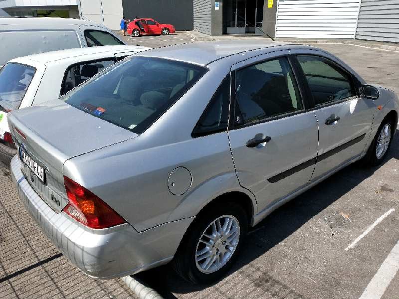 ford focus berlina (cak) del año 2000 ford focus berlina (cak) del año 2000