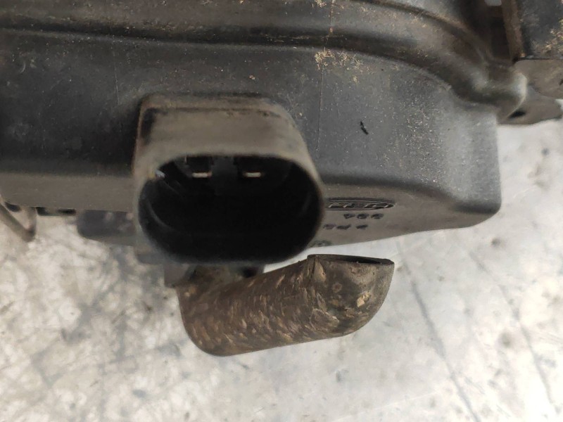 Recambio de faro antiniebla izquierdo para volkswagen polo berlina (6n2) trendline referencia OEM IAM 96404500  