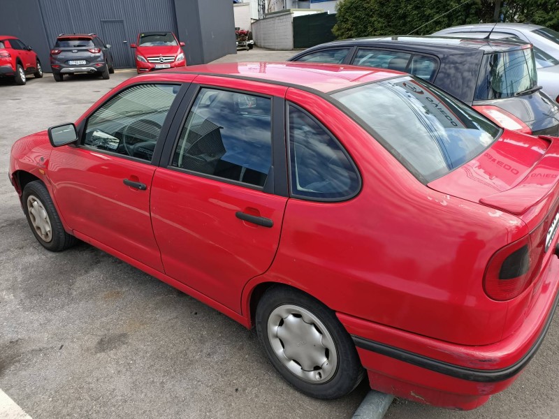 seat cordoba berlina (6k2) del año 1996