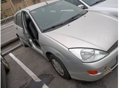 ford focus berlina (cak) del año 2001