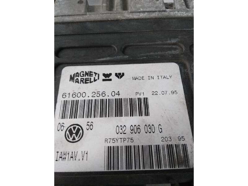 Recambio de centralita motor uce para volkswagen golf iii berlina (1h1) 1.6 referencia OEM IAM IAW1AVV1 032906030G 6160025604