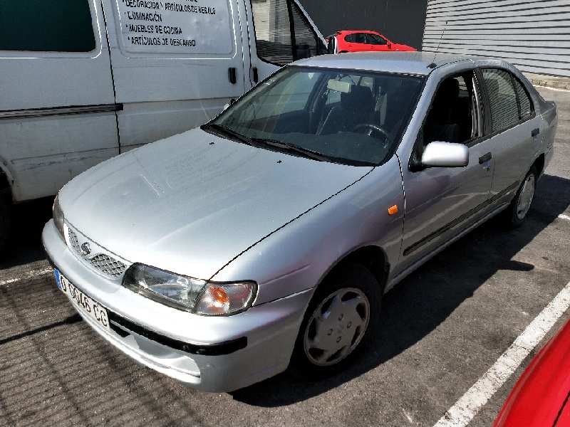 nissan almera (n15) del año 1999