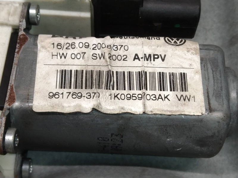 Recambio de elevalunas trasero izquierdo para volkswagen touran (1t2) highline referencia OEM IAM 1T0839729L 1K0959703AK 5P