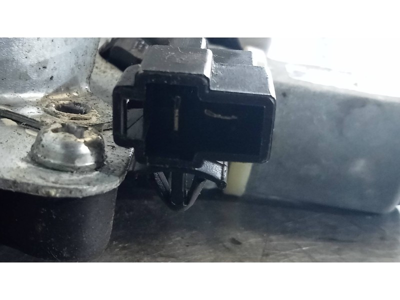 Recambio de elevalunas trasero derecho para chevrolet captiva 2.0 vcdi lt referencia OEM IAM 96627082  