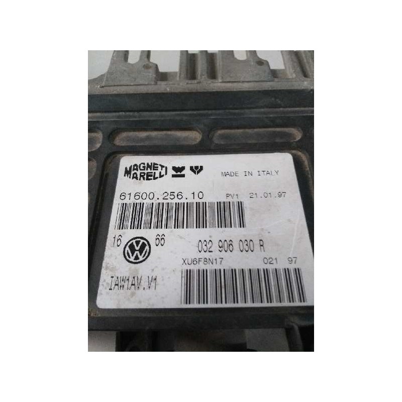 Recambio de centralita motor uce para volkswagen golf iii berlina (1h1) 1.6 referencia OEM IAM IAW1AVV1 032906030R 6160025610